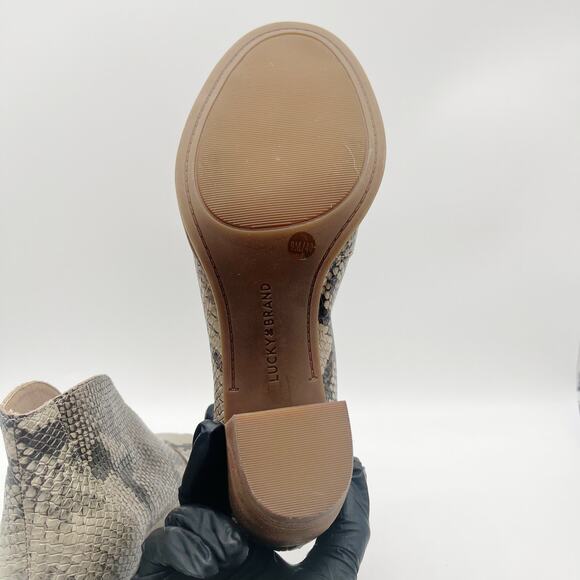 Lucky Brand Joal Shooties Peep-Toe Booties Leather Size 9 - Picture 6 of 9